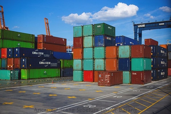 Ancang-Ancang Sebelum Impor Barang kargo barang ekspor impor di pelabuhan